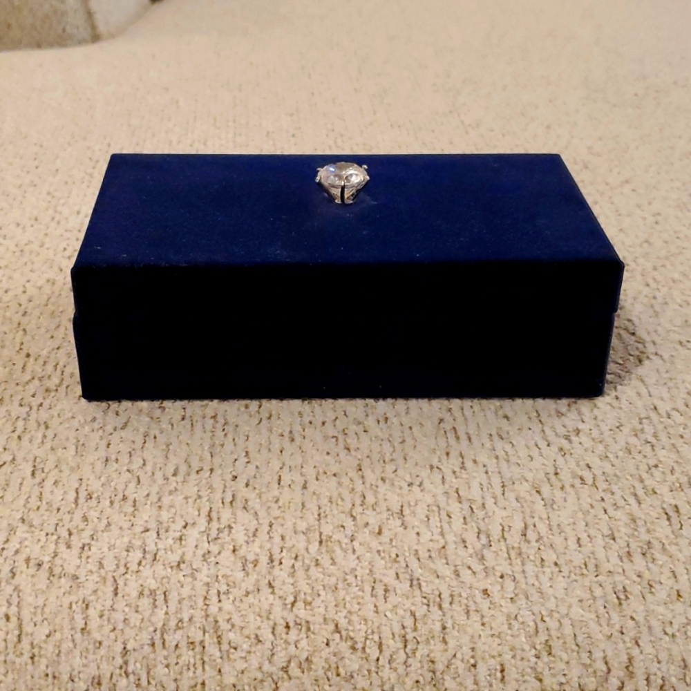Dark Blue, Velvet, Ring Box/Jewlery Box